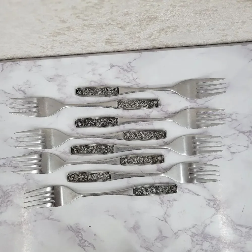 Interpur Japan Stainless Steel INR28 Flatware Silverware Cutlery Set Forks Spoon